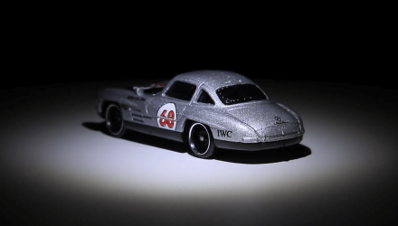 Машинка Базова Hot Wheels IWC Schaffhausen Mercedes-Benz 300 SL Speed Graphics 1:64 GRY47 Silver - Retromagaz, image 4