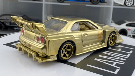 Машинка Premium Hot Wheels LB-ER34 Super Silhouette Nissan Skyline Chase Aerostyles 1:64 JKF36 Gold - Retromagaz, image 2