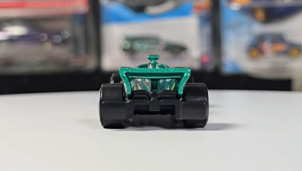 Машинка Базовая Hot Wheels Aston Martin Aramco Formula One Team 1:64 JJK25 Green - Retromagaz, image 5