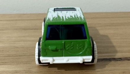 Машинка Базова Hot Wheels Nissan Patrol Custom First Response 1:64 HTC89 Green - Retromagaz, image 4