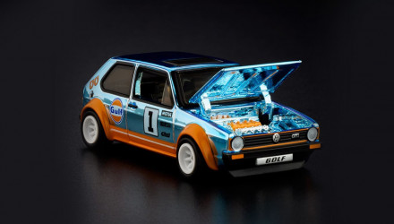 Машинка Premium Hot Wheels 1976 Volkswagen Golf MK1 GTI Red Line Club RLC 1:64 JJY63 Blue - Retromagaz, image 3