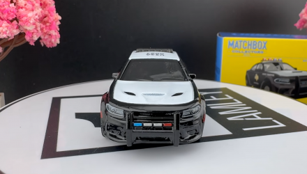 Машинка Premium Matchbox 2023 Dodge Charger Pursuit Collectors 1:64 JJW01 Black - Retromagaz, image 4