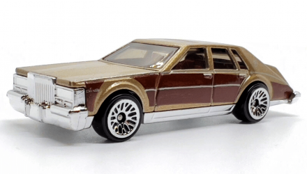 Машинка Базова Hot Wheels '82 Cadillac Seville The `80S 1:64 HKG85 Tan - Retromagaz, image 3