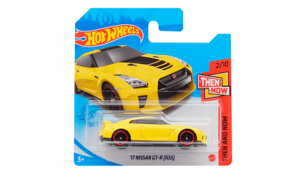 Машинка Базовая Hot Wheels '17 Nissan GT-R (R35) Then and Now 1:64 GTB34 Yellow - Retromagaz, image 1