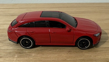 Машинка Большой Город Matchbox 2020 Mercedes-Benz CLA Shooting Brake Showroom 1:64 HVP18 Red - Retromagaz, image 2