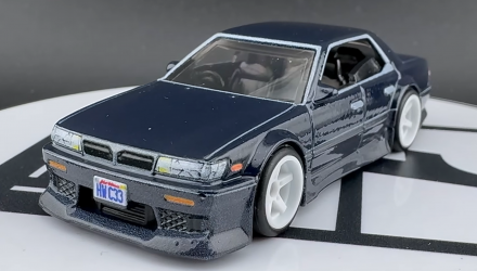 Машинка Premium Hot Wheels Nissan Nissan Laurel C33 Boulevard 1:64 JBL10 Black - Retromagaz, image 1