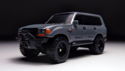 Машинка Базовая Hot Wheels Toyota Land Cruiser 80 Hot Trucks 1:64 GRX22 Grey - Retromagaz, image 4