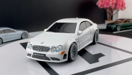 Машинка Premium Hot Wheels 2008 Mercedes-Benz CLK 63 AMG Black Series Power Trip 1:64 JKF29 White - Retromagaz, image 1