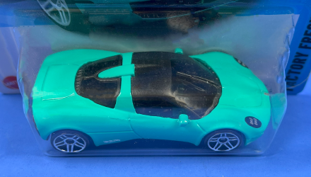 Машинка Базова Hot Wheels Gordon Murray Automotive T.33 Factory Fresh 1:64 JBB70 Teal - Retromagaz, image 4