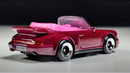 Машинка Базова Hot Wheels Porsche Porsche 911 Turbo Cabriolet Then and Now 1:64 HYW37 Pink - Retromagaz, image 2