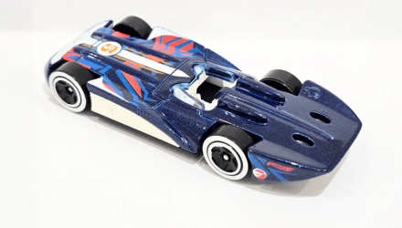 Машинка Базовая Hot Wheels Chevroletor Treasure Hunts Track Aces 1:64 JBC29 Blue - Retromagaz, image 2