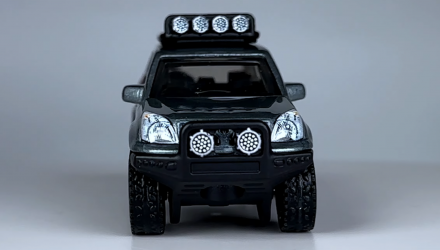 Машинка Premium Hot Wheels 2005 Toyota Land Cruiser Prado Off-Road 1:64 HKC70 Grey - Retromagaz, image 5