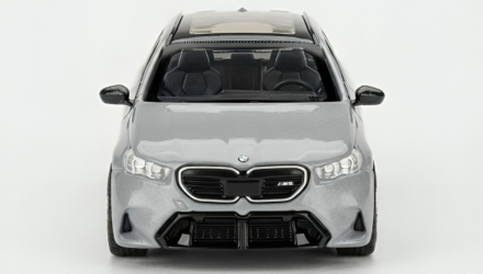 Машинка Premium MINI GT BMW M5 Touring (G99) 1:64 MGT01096 Grey - Retromagaz, image 4