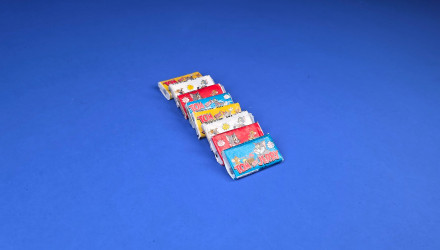 Набір Жувальна Гумка 100шт Tom and Jerry Bubble Gum з Коміксом Red Blue Yellow White 4,5g - Retromagaz, image 3
