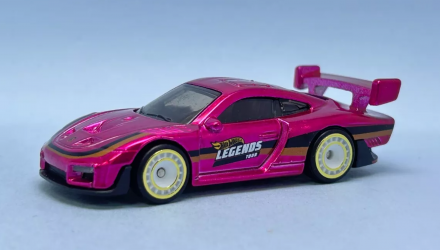 Машинка Базовая Hot Wheels Porsche Porsche 935 Legends Tour 1:64 JCB37 Pink - Retromagaz, image 1