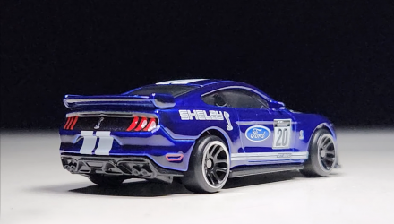Тематическая Машинка Hot Wheels 2020 Ford Mustang Shelby GT500 Gran Turismo 1:64 HRV66 Blue - Retromagaz, image 2