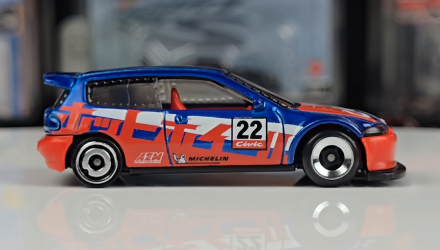 Машинка Базова Hot Wheels Honda Civic Custom Reverse Rake 1:64 JBB22 Red - Retromagaz, image 3