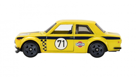Тематическая Машинка Hot Wheels '71 Datsun 510 Rally Champs 1:64 JKX64 Yellow - Retromagaz, image 3