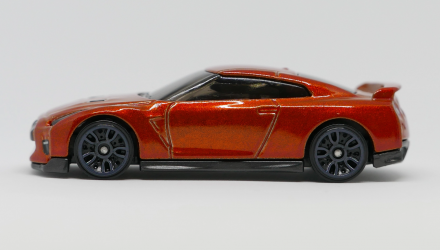 Машинка Базовая Hot Wheels '17 Nissan GT-R (R35) Nightburnerz 1:64 DTW99 Orange - Retromagaz, image 4