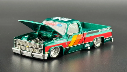 Машинка Premium Kaido House x MiNI GT Chevrolet Silverado KAIDO WORKS V3 1:64 KGMG226 Green - Retromagaz, image 4