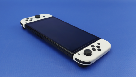 Набор Консоль Nintendo Switch OLED Model HEG-001 64GB White Б/У + Карта памяти Canvas Select Plus UHS-I U3 V30 A1 SD Adapter 128GB - Retromagaz, image 3