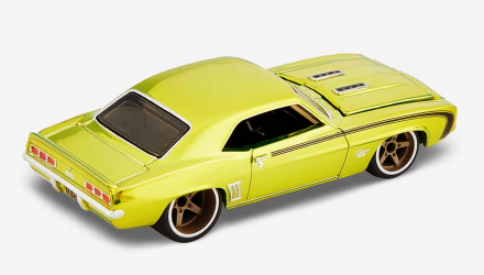 Машинка Premium Hot Wheels '69 Chevrolet Camaro SS Red Line Club RLC 1:64 GXJ16 Green - Retromagaz, image 3