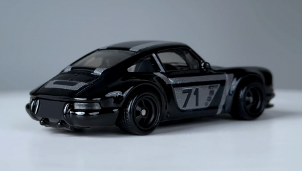 Машинка Premium Hot Wheels '71 Porsche 911 Chase Race Day 1:64 HKC81 Black - Retromagaz, image 2