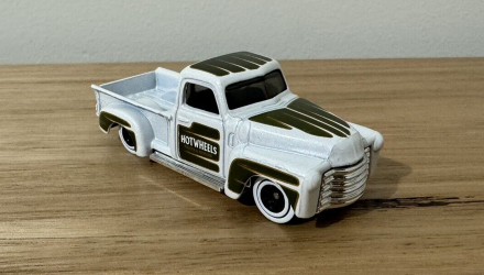 Машинка Базова Hot Wheels '52 Chevy Truck Hot Trucks 1:64 HTC36 White - Retromagaz, image 1