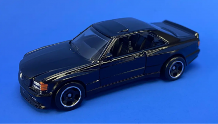 Набір Машинка Базова Hot Wheels '89 Mercedes-Benz 560 SEC AMG HTB70 Red  + HKG45 Black + HKK85 Metallic Silver - Retromagaz, image 3