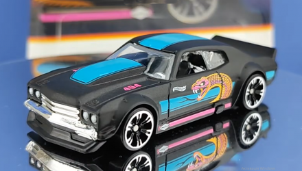 Тематична Машинка Hot Wheels '70 Chevy Chevelle Neon Speeders 1:64 JBY97 Black - Retromagaz, image 1