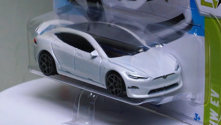 Машинка Базова Hot Wheels Tesla Model S Plaid EV 1:64 HYX58 White - Retromagaz, image 1