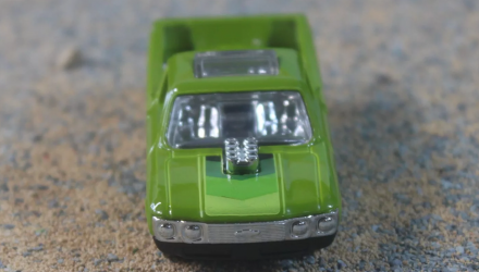 Машинка Базова Hot Wheels Custom '72 Chevy LUV Hot Trucks 1:64 HTC33 Green - Retromagaz, image 3