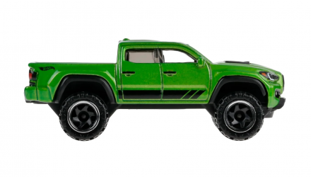 Тематична Машинка Hot Wheels 20 Toyota Tacoma Toyota 1:64 JCB72 Green - Retromagaz, image 3