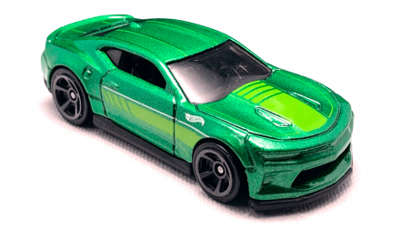 Машинка Базова Hot Wheels '18 Camaro SS Then and Now 1:64 HCV82 Green - Retromagaz, image 2