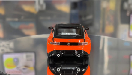 Машинка Premium MINI GT Nissan Z VeilSide FFZ400 1:64 MGT00989 Orange - Retromagaz, image 5