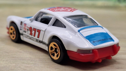 Машинка Базова Hot Wheels '71 Porsche 911 Magnus Walker Nightburnerz 1:64 FKB02 White - Retromagaz, image 3