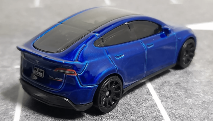 Машинка Базова Hot Wheels Tesla Model Y Green Speed 1:64 HTB80 Dark Blue - Retromagaz, image 2