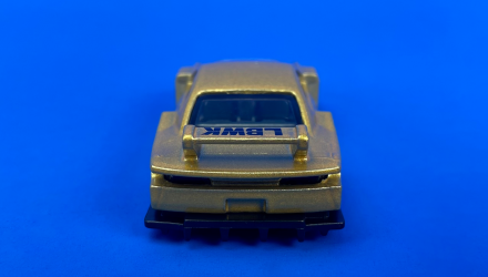 Машинка Базовая Hot Wheels Liberty Walk LB Super Silhouette Nissan Silvia (S15) Modified 1:64 HKK47 Gold - Retromagaz, image 6