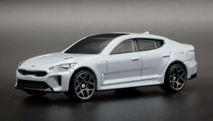 Машинка Базовая Hot Wheels 2019 KIA Stinger GT Factory Fresh 1:64 GHF02 Grey - Retromagaz, image 2