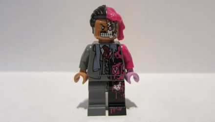 Фигурка Lego DC Two-Face Black and Magenta Hair Super Heroes sh0395 Б/У - Retromagaz, image 1