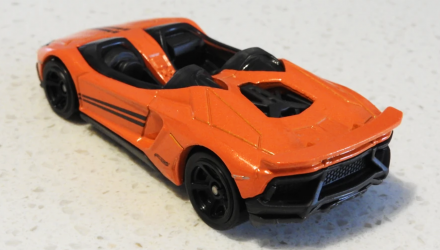 Машинка Базовая Hot Wheels Lamborghini Aventador J Exotics 1:64 FYD74 Orange - Retromagaz, image 3