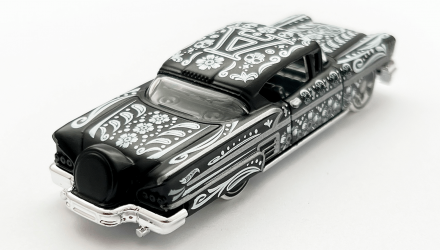 Машинка Базовая Hot Wheels '58 Impala Treasure Hunts Art Cars 1:64 HCX98 Black - Retromagaz, image 3