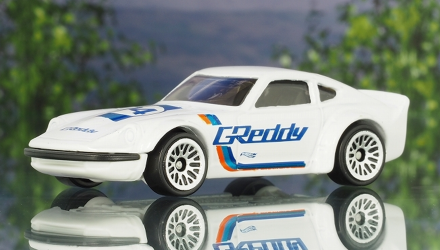 Машинка Базова Hot Wheels Nissan Fairlady Z Greddy Speed Graphics 1:64 FJW49 White - Retromagaz, image 2