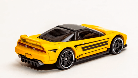 Машинка Базова Hot Wheels '90 Acura NSX Nightburnerz 1:64 DTY78 Yellow - Retromagaz, image 3