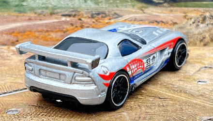 Машинка Базовая Hot Wheels Dodge Viper SRT10 ACR Exotics 1:64 HTC27 Silver - Retromagaz, image 2