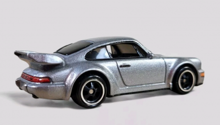 Машинка Premium Hot Wheels Porsche 911 Carrera RS 3.8 Fast & Furious 1:64 JBM03 Grey - Retromagaz, image 3