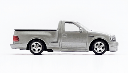 Машинка Premium Hot Wheels '99 Ford F-150 SVT Lightning Hyper Haulers 1:64 GRJ88 Metallic Silver - Retromagaz, image 4