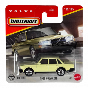 Машинка Большой Город Matchbox 1986 Volvo 240 Showroom 1:64 JBR76 Yellow - Retromagaz