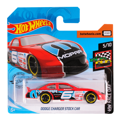 Машинка Базова Hot Wheels Dodge Charger Stock Car Race Day 1:64 FYD78 Red - Retromagaz