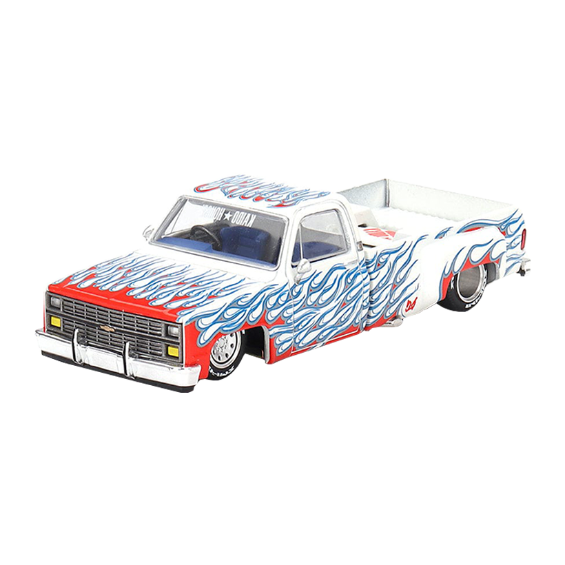Машинка Premium Kaido House x MiNI GT Chevrolet Silverado Dually on Fire V2 1:64 KGMG157 Blue - Retromagaz